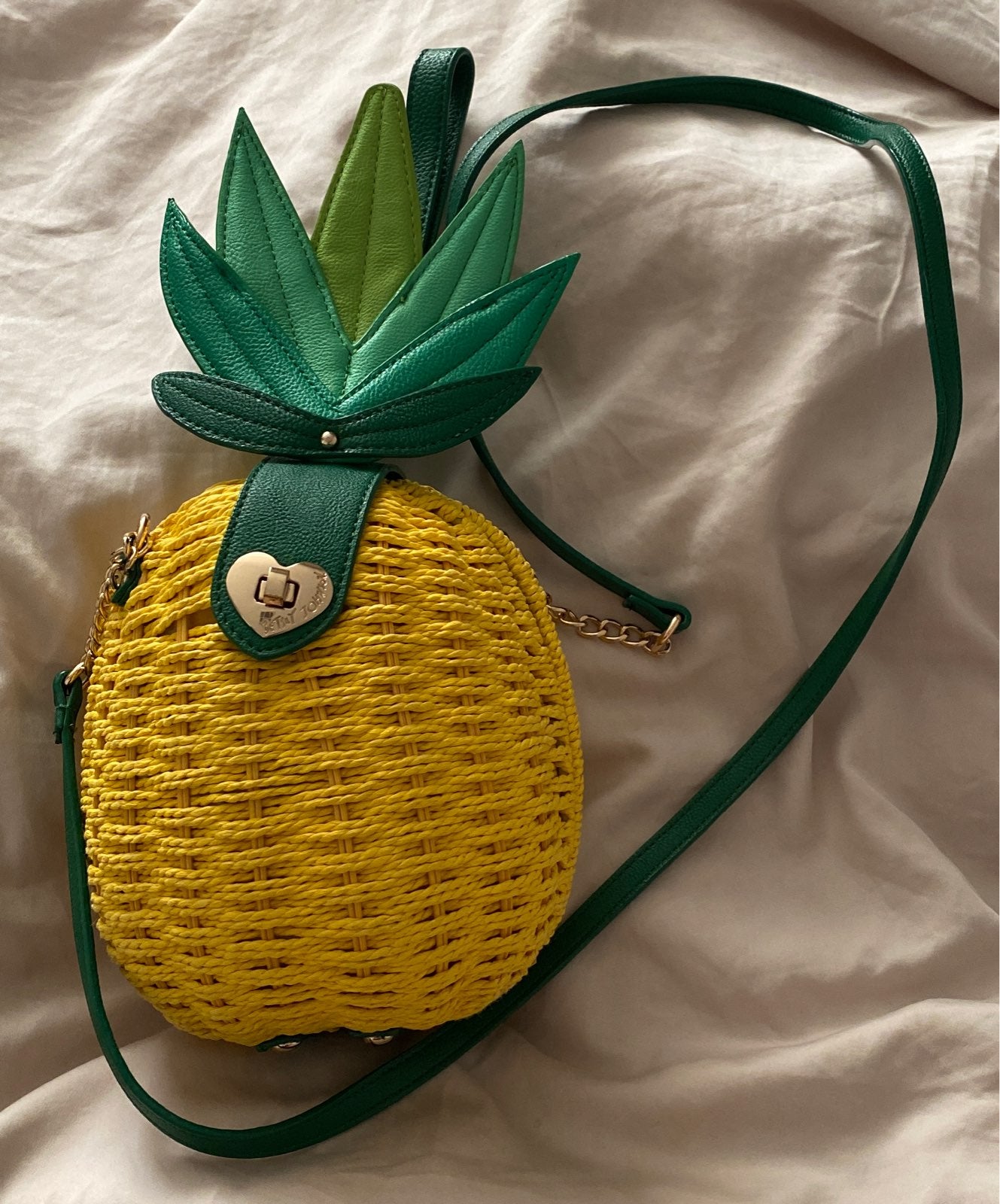 Betsey Johnson Pineapple Wicker Shoulder Bag Betsey Johnson Pineapple Wicker Shoulder Bag